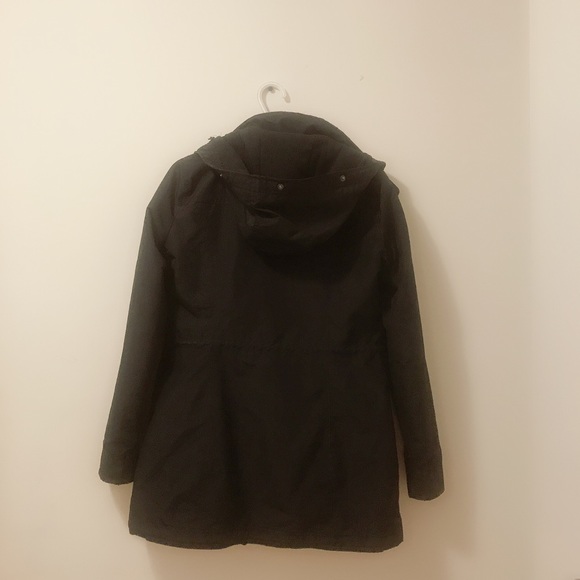 Hollister waterproof jacket - Picture 2 of 4